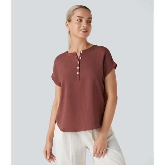 Halara Women’s Henley Neck High Low Curved Hem Top Brown Size Medium NEW/NWT!! - Picture 1 of 12